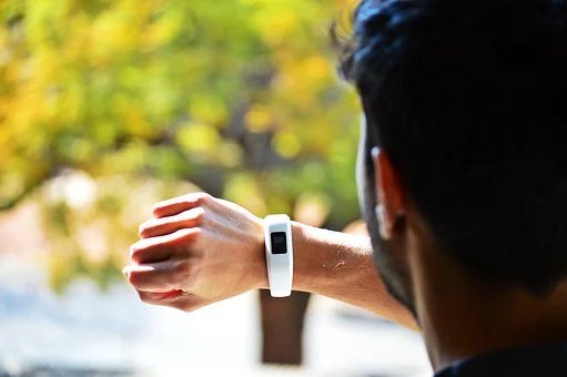 Researchers Looking at Using Our Skins to Recharge Our Smartwatches