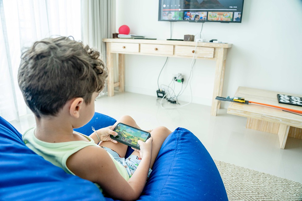Researchers found that many apps use sneaky design tricks to monetize children's app use.